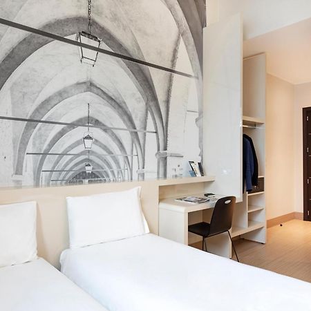 B&B Hotel Bergamo City Bagian luar foto
