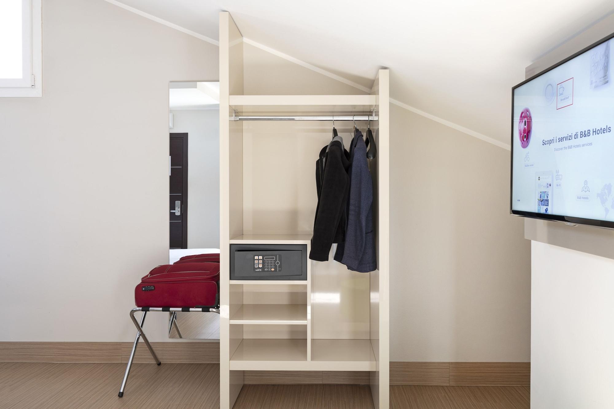 B&B Hotel Bergamo City Bagian luar foto